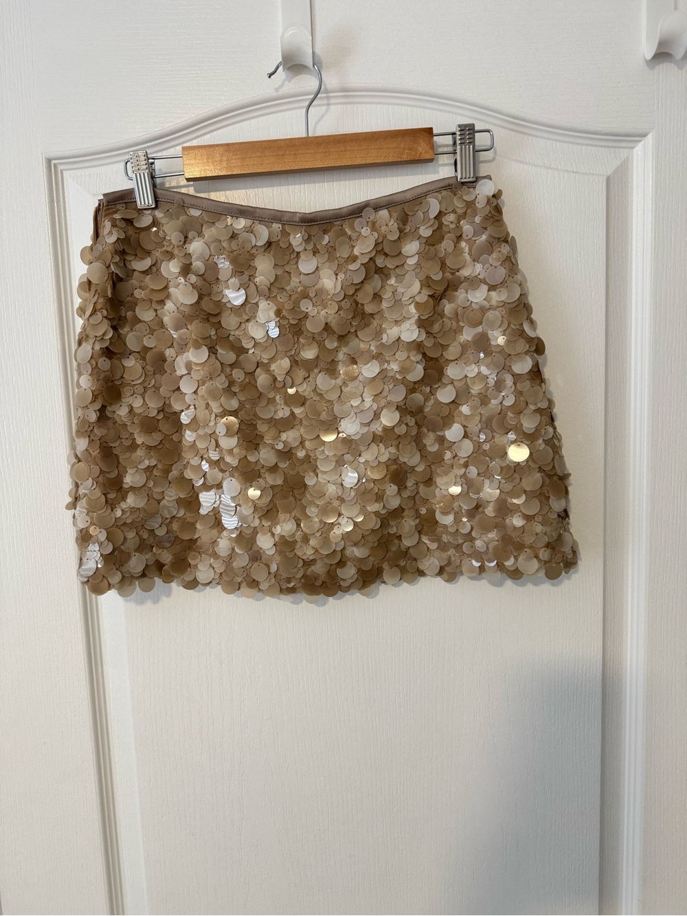 ZARA Sequined Mini Skirt in Champagne - Picture 4 of 6